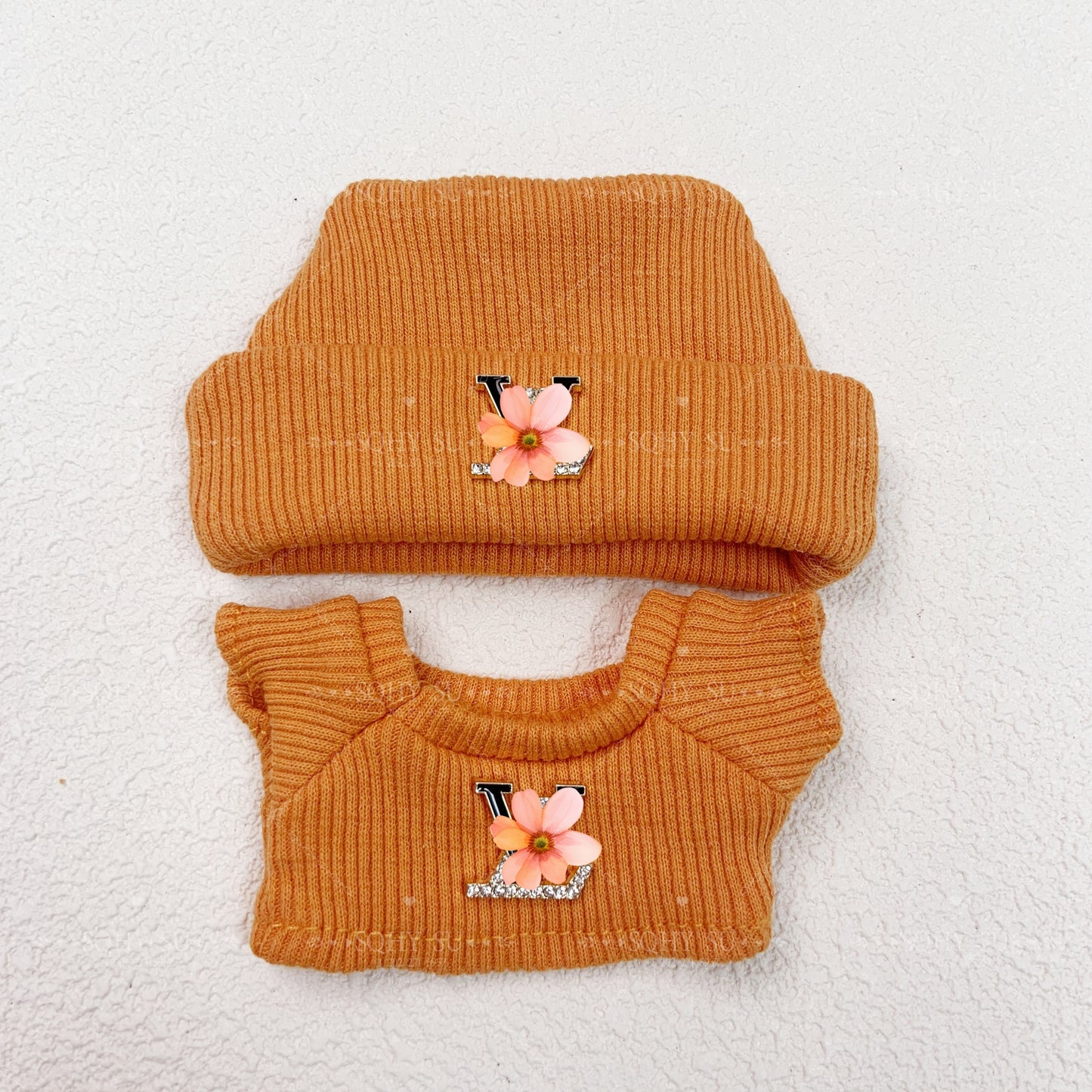 Lulu sweater set: hat + sweater,Multiple colors available, suitable for 17cm LFF dolls.